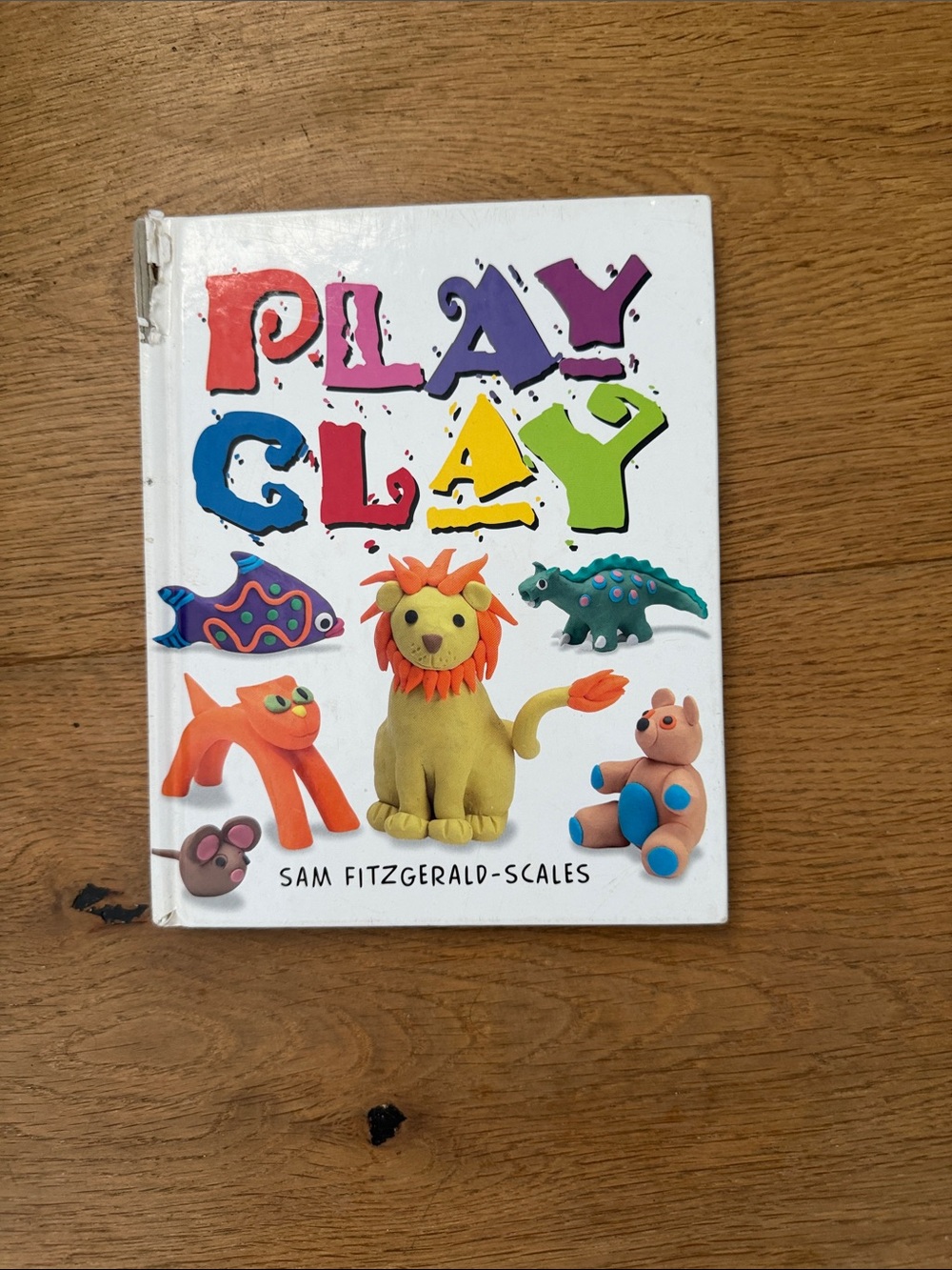 Play Clay Kids Modeling Book - Multicolor